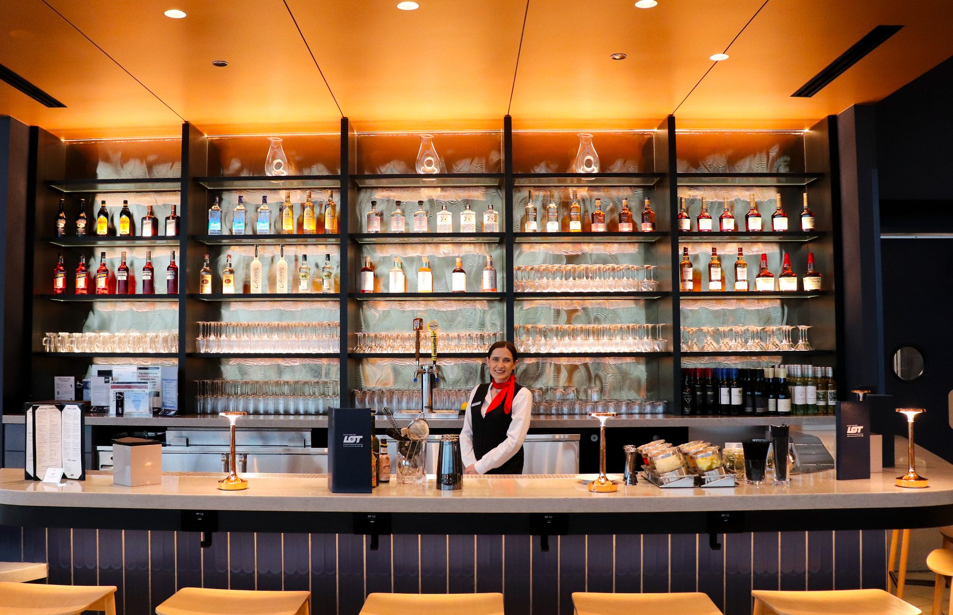 Elegant business lounge at Chicago airport.