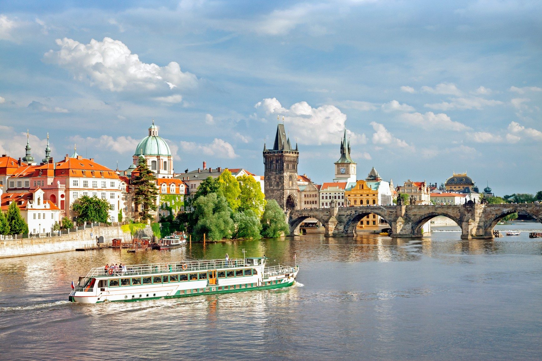 boat trip on Valtava