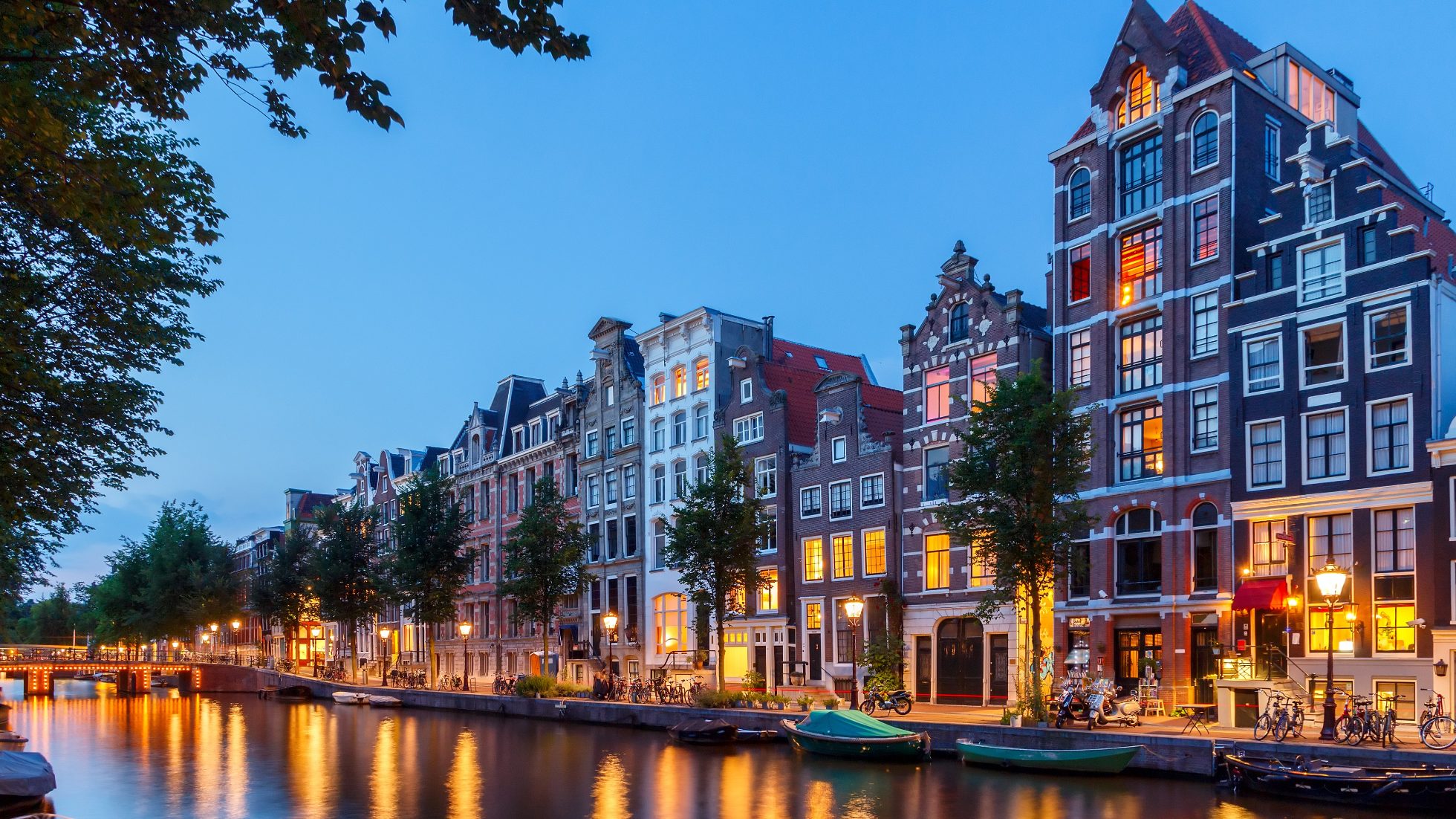 Atmospheric townhouses in Amsterdam