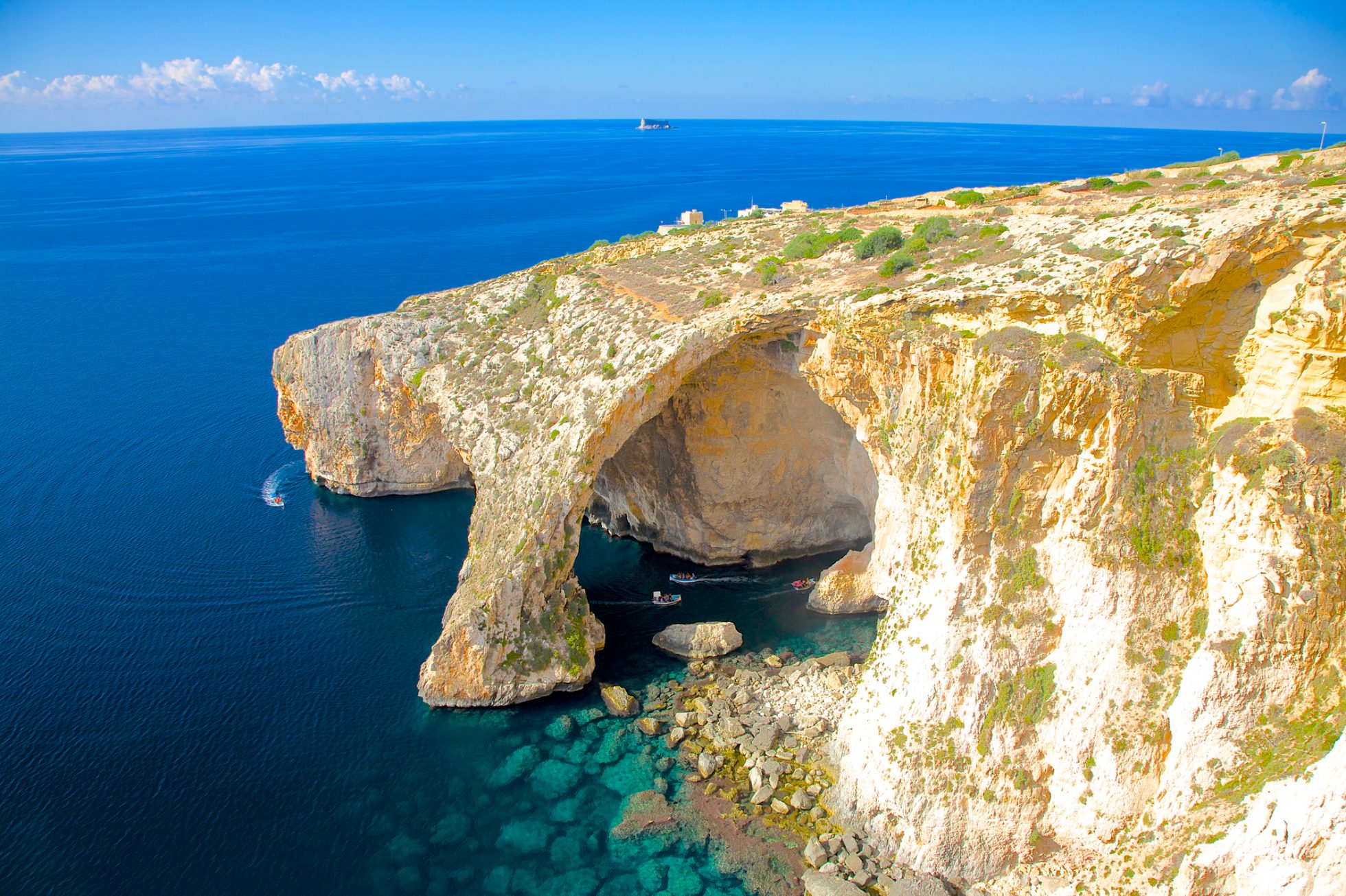 Widok z lotu ptaka na jaskinię Grotto na Malcie