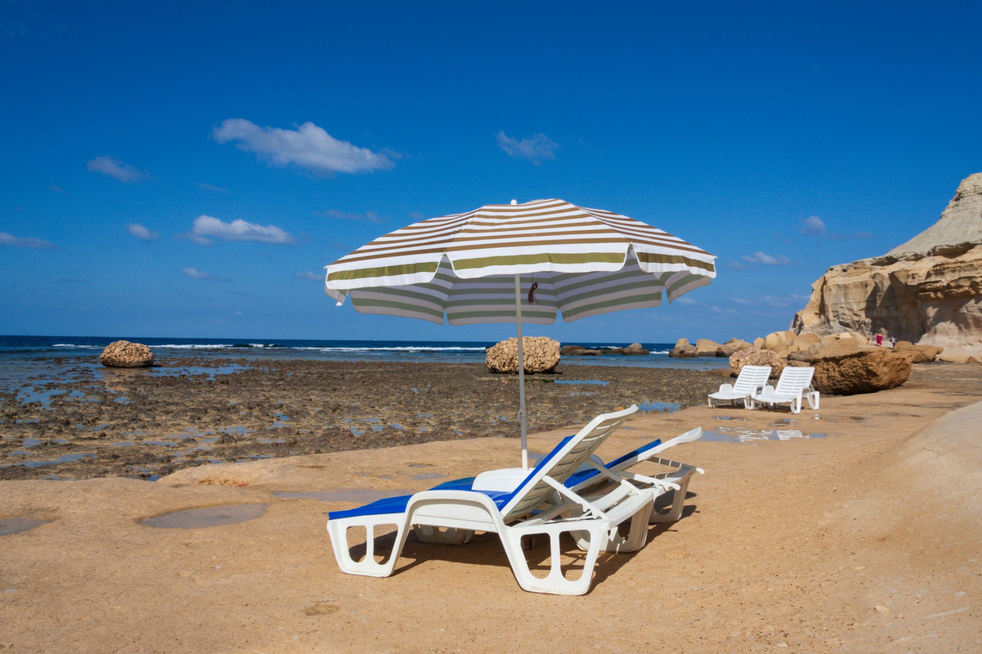 Plaża przy Xerjni Bay na Gozo na Malcie