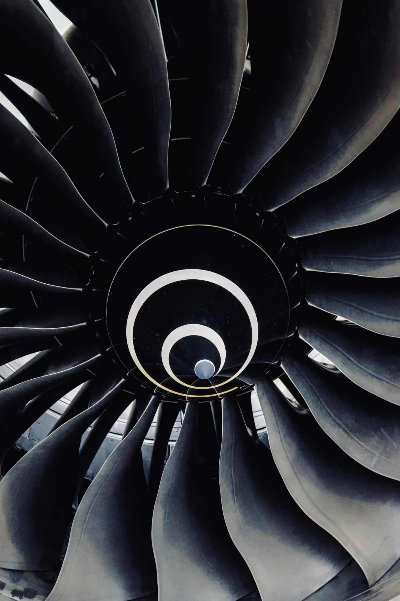 Mobile wallpaper: closeup of blades of the Boeing 787's engine