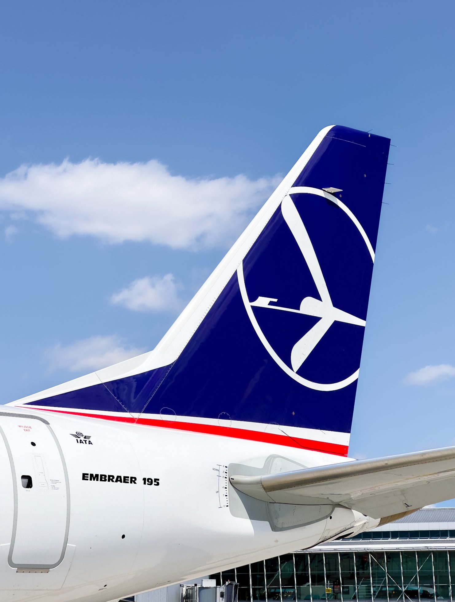 historyczne zdjęcie LOT-u