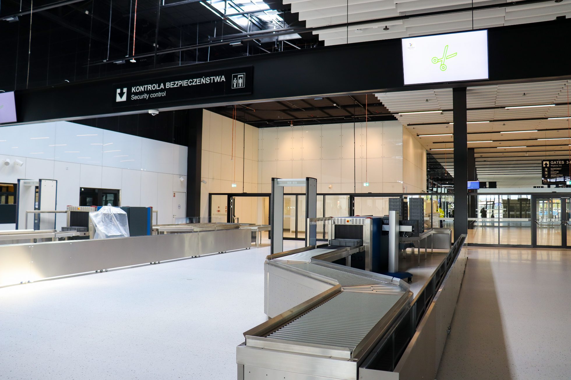 Safety control at the airport in Radom