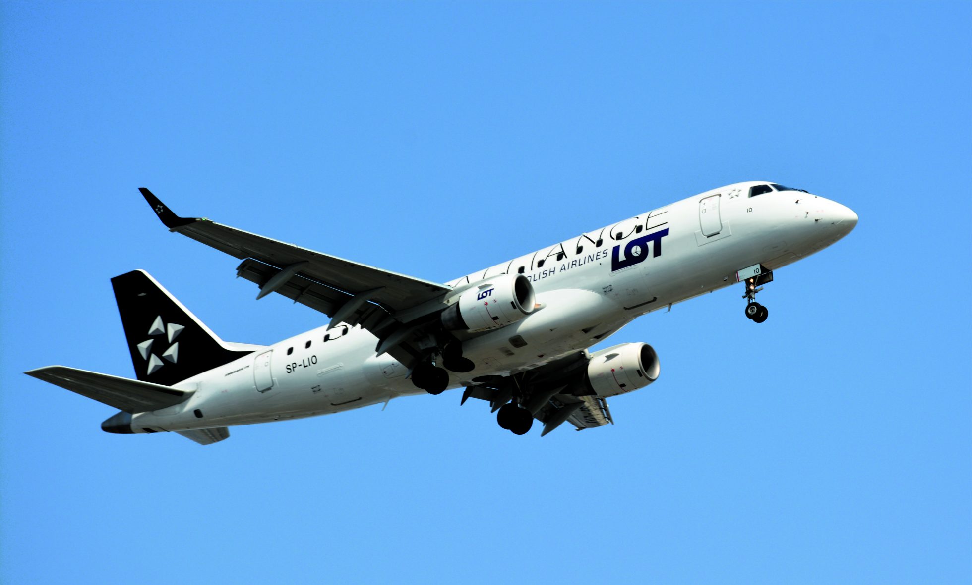 Embraer 175 during the flight