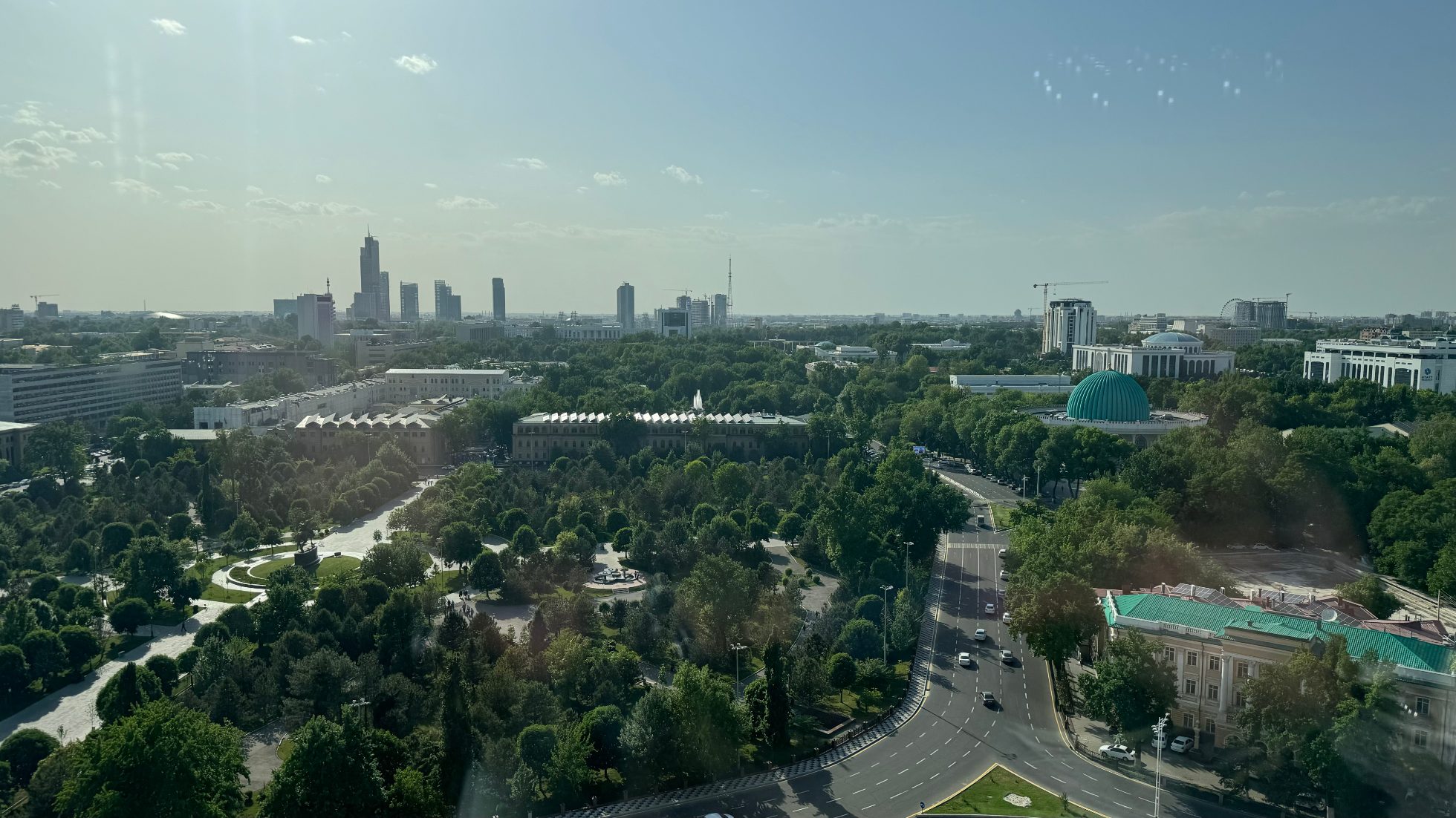 Widok na miasto z Hotelu Uzbekistan w Taszkencie